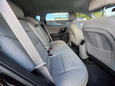 2020 Kia Niro - photo 29