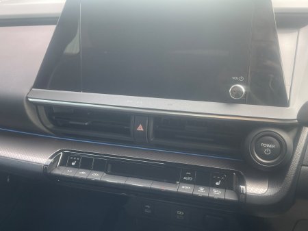 2023 Toyota Prius - photo 14