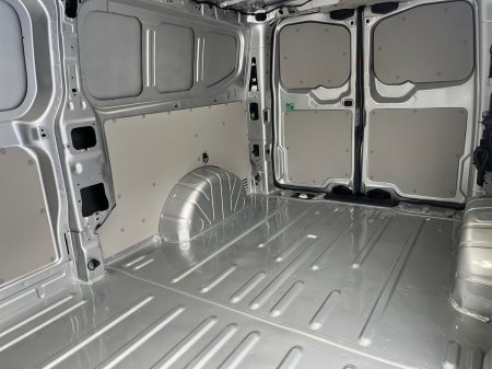 2026 Volkswagen Transporter - photo 11