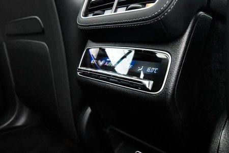 2025 Mercedes-Benz GLE - photo 18
