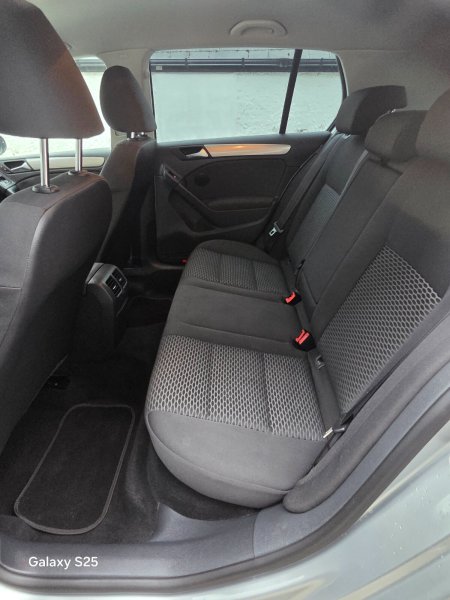 2011 Volkswagen Golf - photo 25