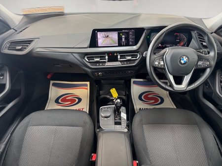 2021 BMW 1-Series - photo 15