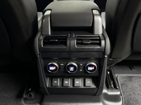 2020 Land Rover Defender - photo 14