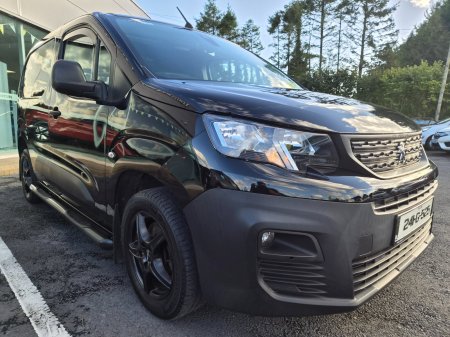 2024 Peugeot Partner - photo 2