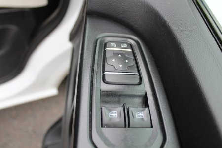 2023 Renault Trafic - photo 21