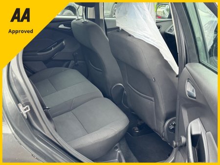 2015 Ford Focus - photo 7