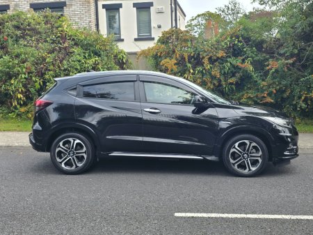2021 Honda Vezel - photo 2