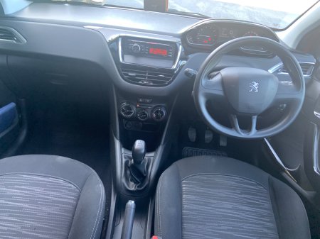 2016 Peugeot 208 - photo 21