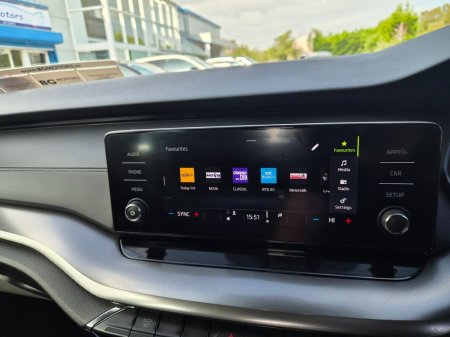 2022 Skoda Octavia - photo 11