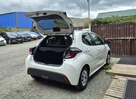2022 Toyota Yaris - photo 9