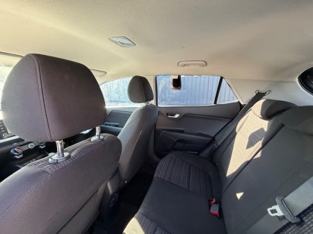 2018 Kia Stonic - photo 43