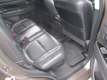 2017 Mitsubishi Outlander - photo 12