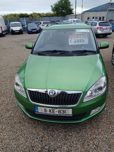 2011 Skoda Fabia - photo 2