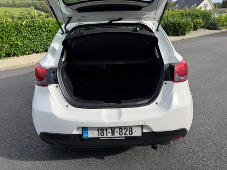 2018 Mazda Mazda2 - photo 15