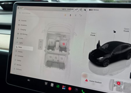 2024 Tesla Model Y - photo 13