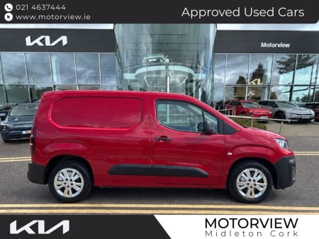 2021 Peugeot Partner Active Plus 1.5 Blue HDI 100 6