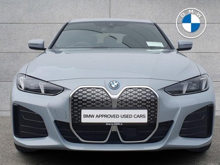 2025 BMW i4 - photo 16