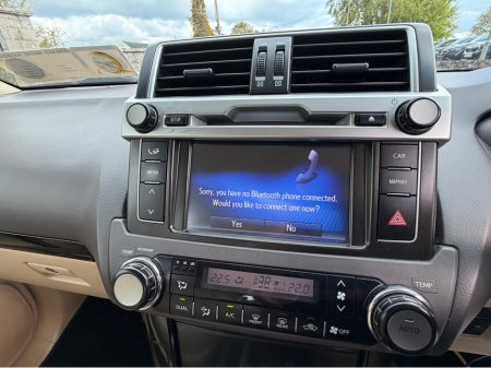 2017 Toyota Land Cruiser - photo 24