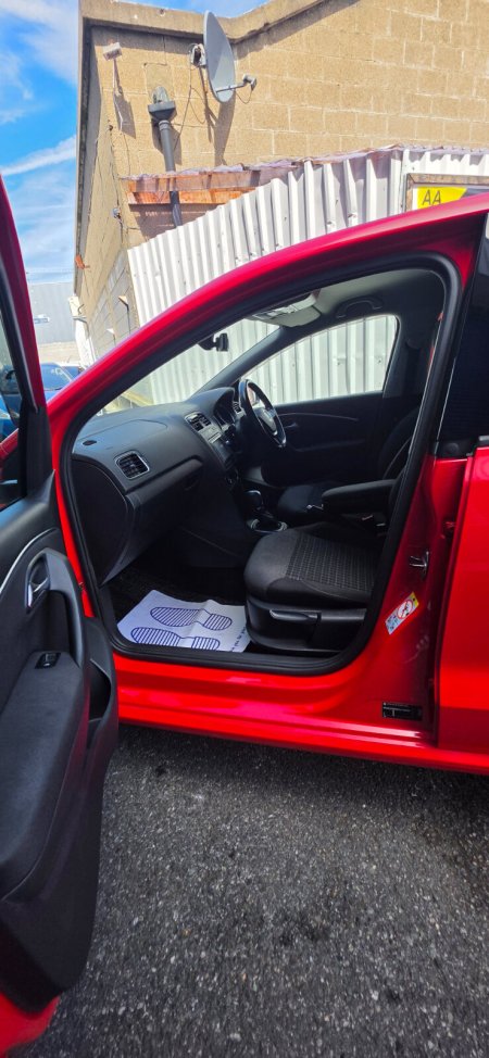 2018 Volkswagen Polo - photo 10