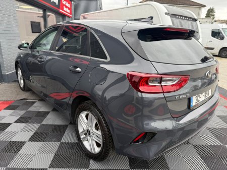 2021 Kia Ceed - photo 21