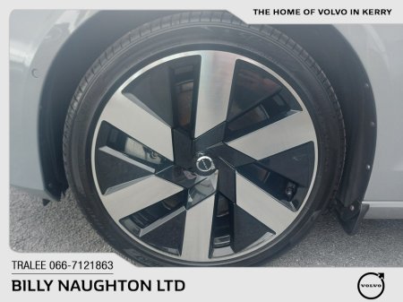 2025 Volvo V60 - photo 16