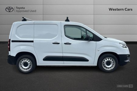 2023 Toyota Proace City - photo 18