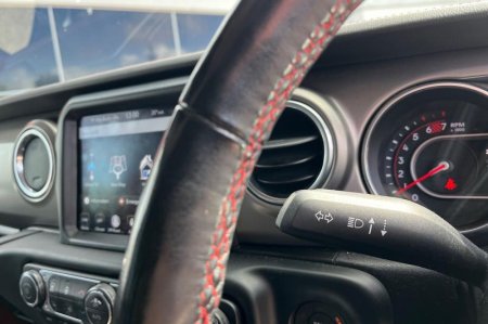 2019 Jeep Wrangler - photo 14