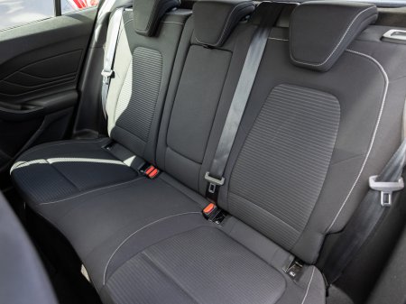 2019 Ford Focus - photo 21