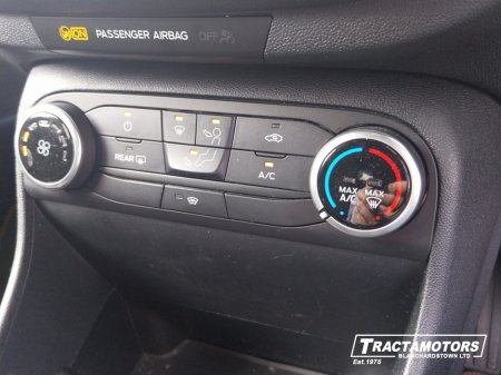 2021 Ford Fiesta - photo 23