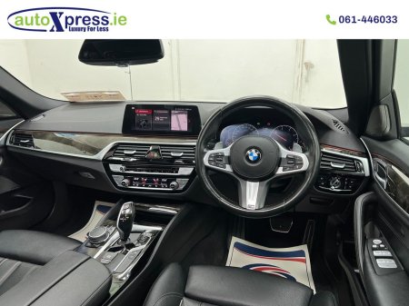 2019 BMW 5-Series - photo 10