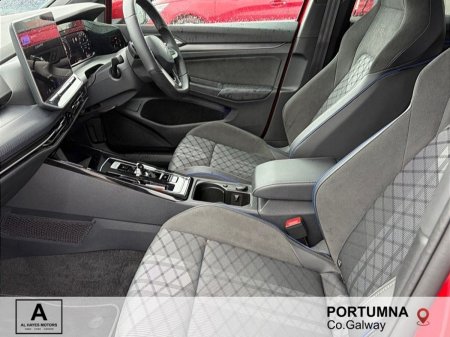 2025 Volkswagen Golf - photo 4