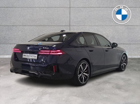 2026 BMW 5-Series - photo 25