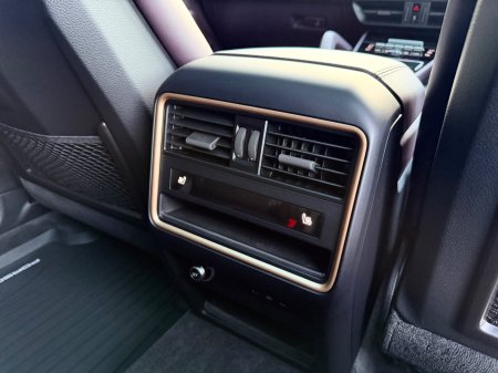 2024 Porsche Cayenne - photo 8