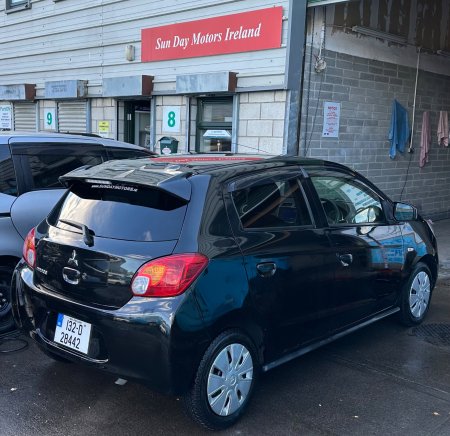 2013 Mitsubishi Mirage - photo 2