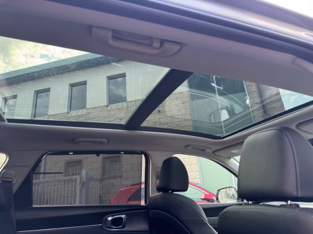 2025 Kia Sorento - photo 18