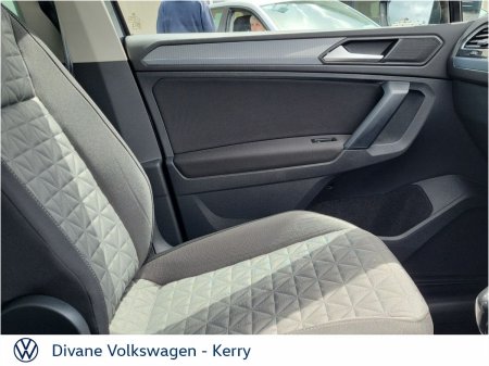 2024 Volkswagen Tiguan - photo 46