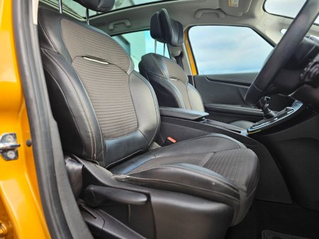 2017 Renault Scenic - photo 11