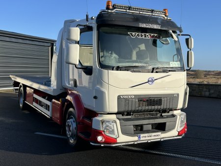 2017 Volvo Other - photo 4