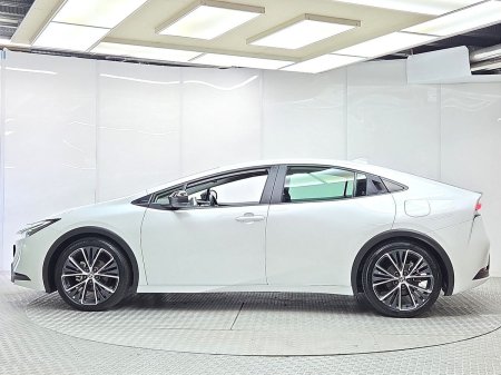 2024 Toyota Prius - photo 5