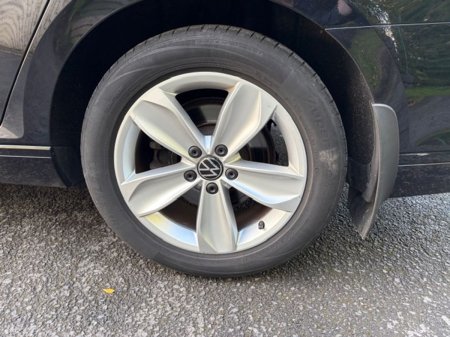 2021 Volkswagen Passat - photo 7