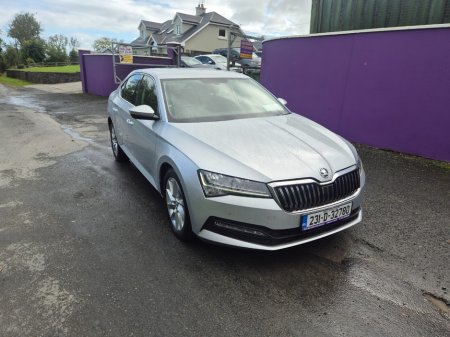 2023 Skoda Superb - photo 3