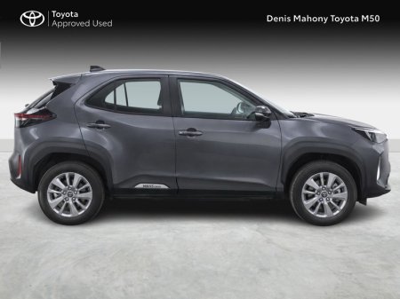 2026 Toyota Yaris Cross - photo 3