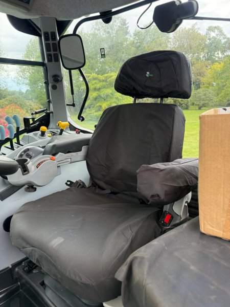 2025 New Holland T7.210 - photo 16