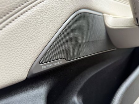 2021 BMW 5-Series - photo 18