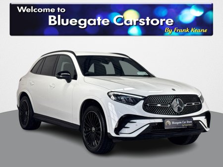 2025 Mercedes-Benz GLC 300 URBAN EDITION - FULL BLACK LEATHER/ALCANTARA INTERIOR**20” BLACK ALLOYS**4 WHEEL DRIVE***REVER