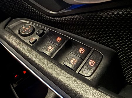 2022 BMW 3-Series - photo 24