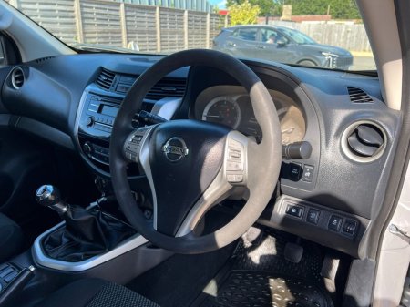 2017 Nissan Navara - photo 15