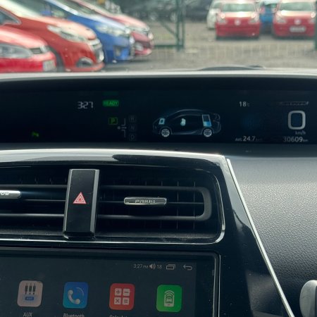2022 Toyota Prius - photo 26