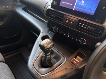 2022 Toyota Proace City - photo 6