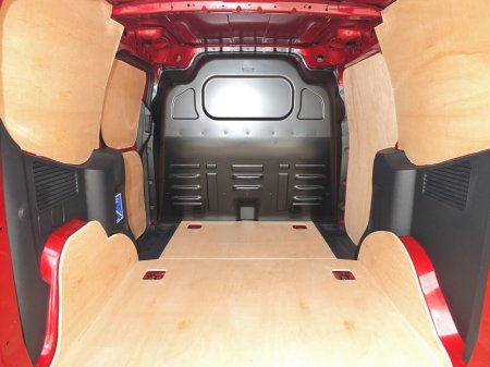 2025 Ford Transit Courier - photo 3